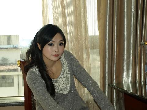 【色图】国模沈真私拍 她以前是在KTV做台的 骨子里透着骚