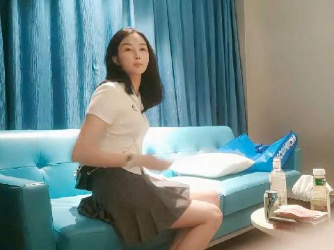 【视频】清纯外围小姐姐，乖巧听话花式啪啪高潮迭起