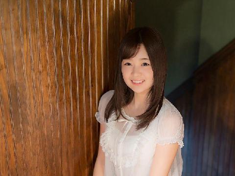 【情色美图】日本AV新进美乳浓毛年轻女优中出写真 - 结城のの