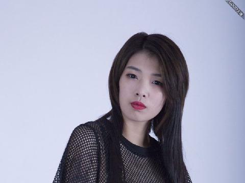 【美女图】国模静蓝超大尺度掰屄人体