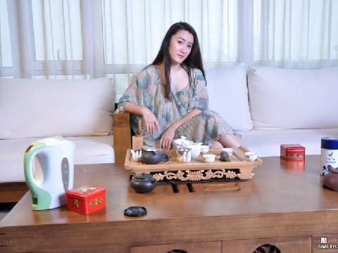 【色图】熟女国模雪茶超大尺度掰屄私拍人体
