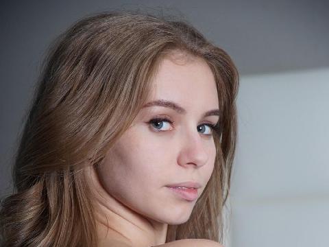【情色美图】妩媚少女倾国倾城