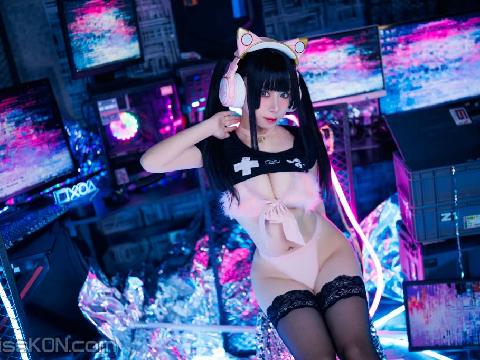 【色图】Coser@胡桃猫Kurumineko: 电竞甜心
