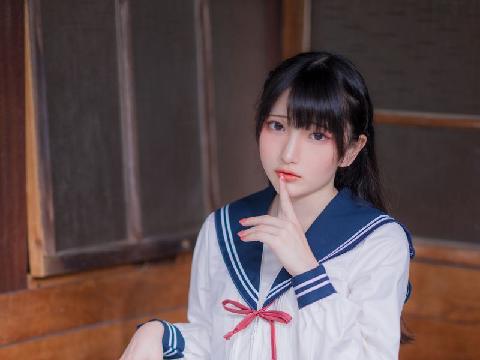 【美女图】小丁同学的学生装和猫儿女仆