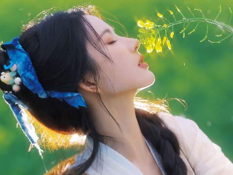 【小说】高傲的剑道天才少年变成我怀中娇羞的剑灵美少女