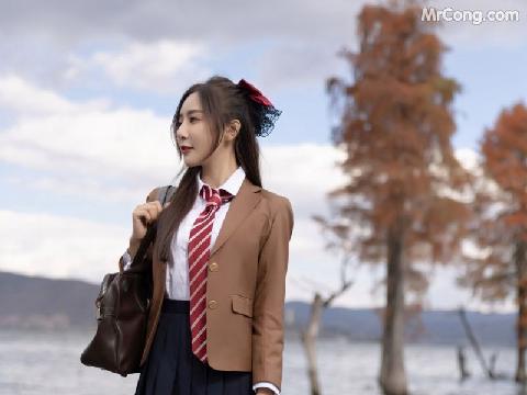 【色图】语画界性感女神的巨乳女学生娇媚脱光风骚诱惑写真 - 王馨瑶