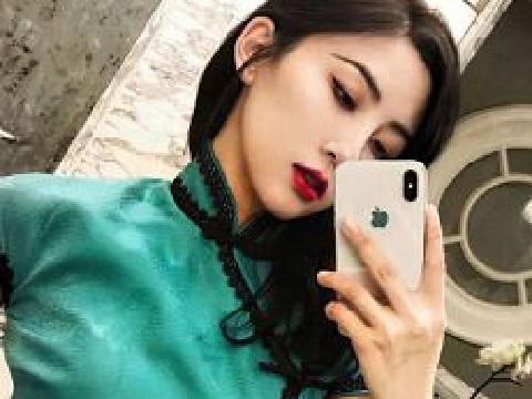 【视频】最新抖音泄密！超美身材气质御姐 芥末小章鱼  吸金主爸爸肉棒嘴塞内裤露脸爆肏