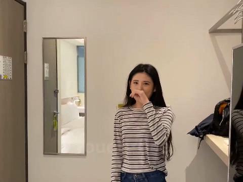【视频】南橘子绝版性爱-约操长腿健身牛仔裤少妇惊艳内射蝴蝶逼