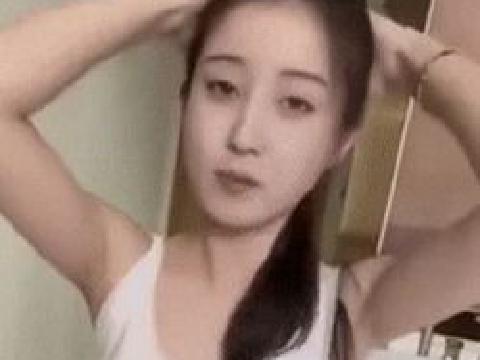 【视频】极品反差婊，超绝的前女友们爱吃大鸡巴，被操得哇哇大叫