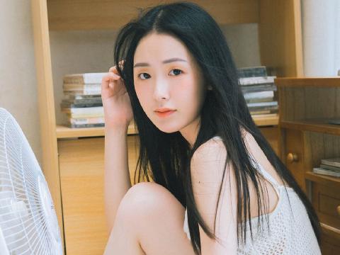 【小说】女友小鹿的超甜日常